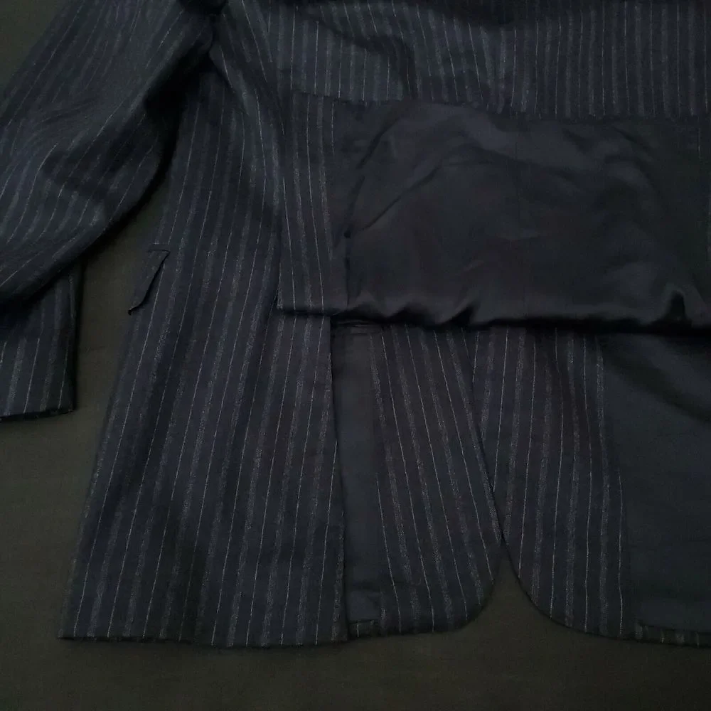 CANALI Jacket Men's 52 Navy Blue Pinstripe Classic Suit Blazer Double Vent Italy